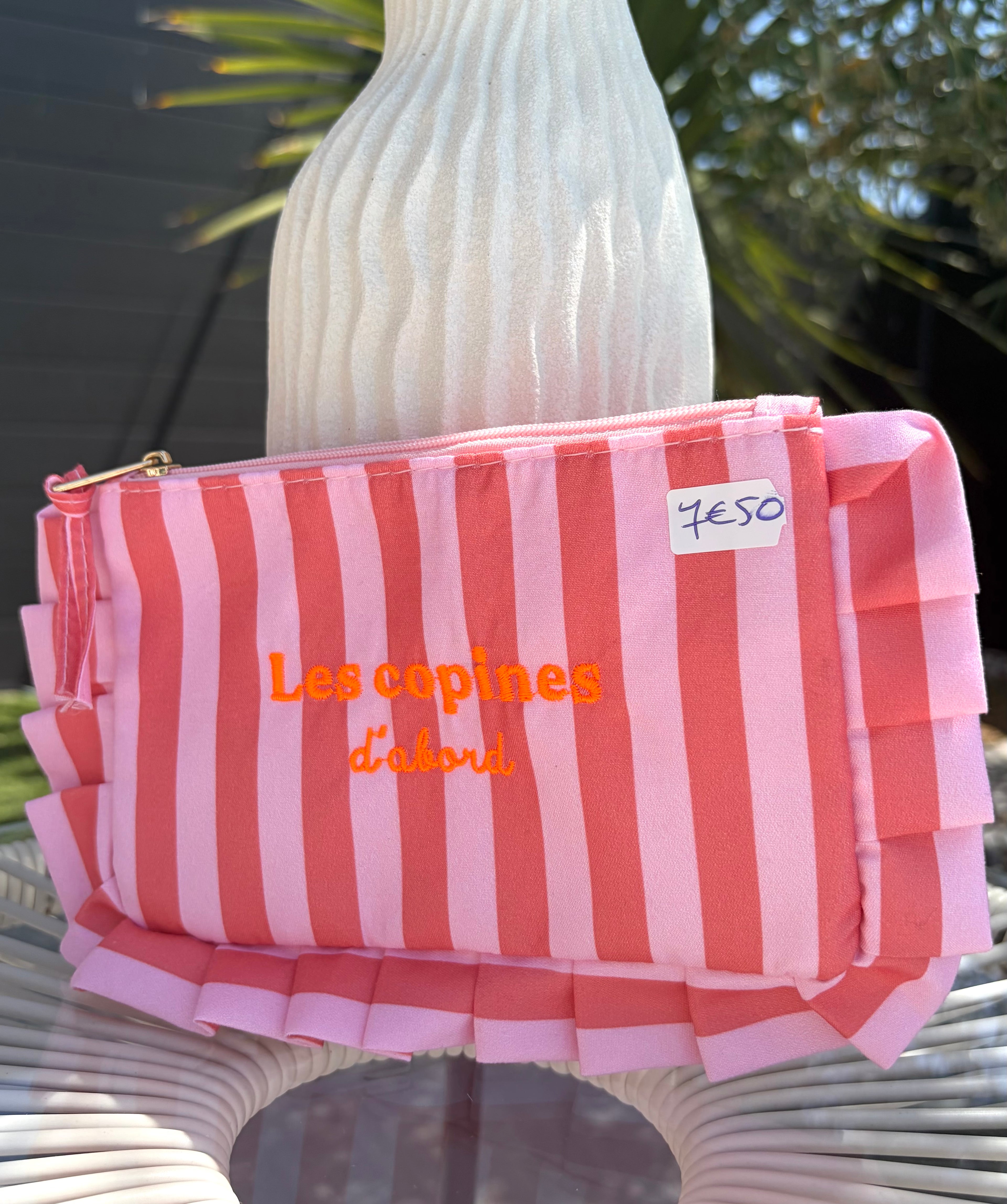 Pochette les copines d’abord