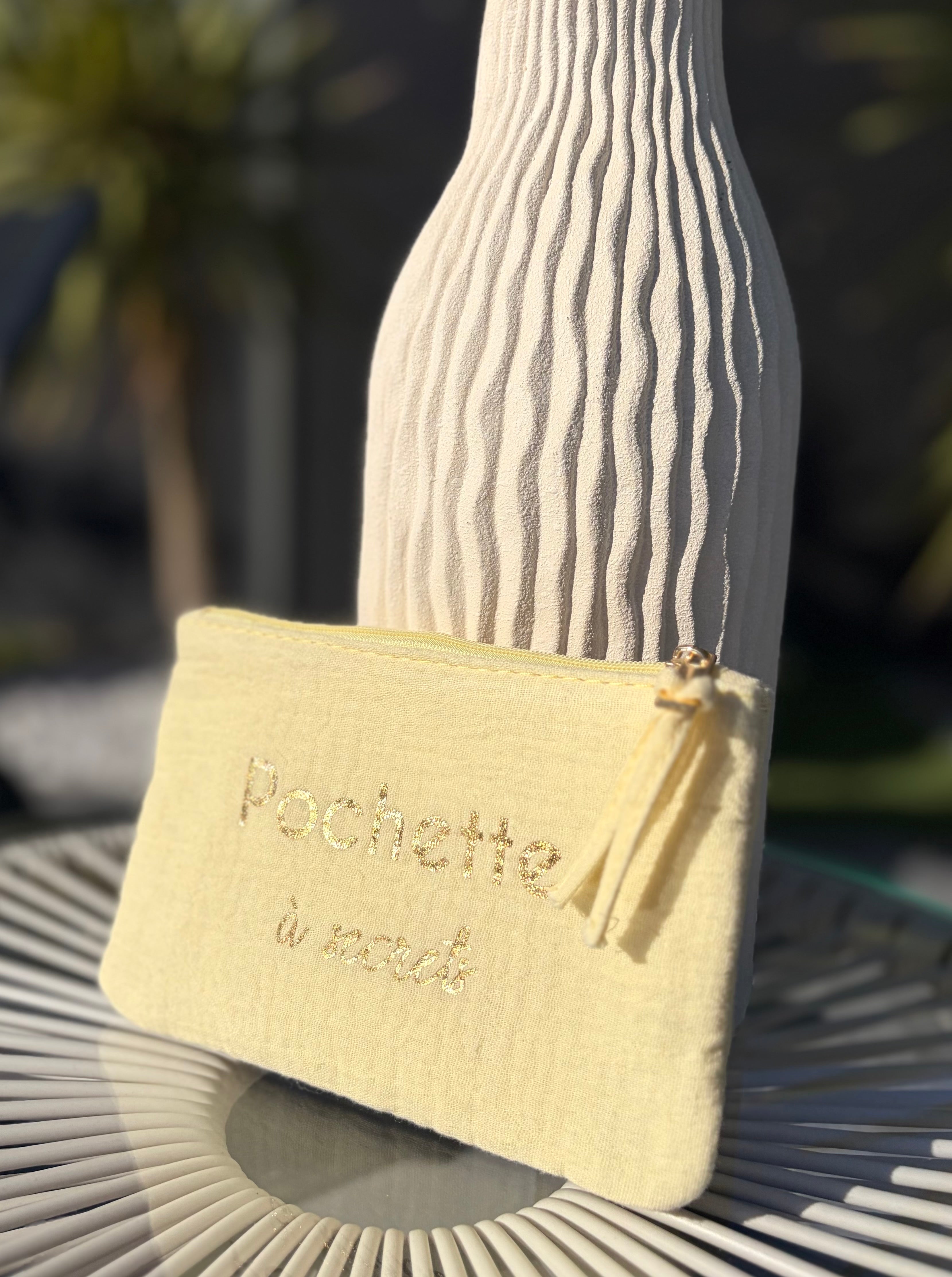 Pochette à secrets jaune