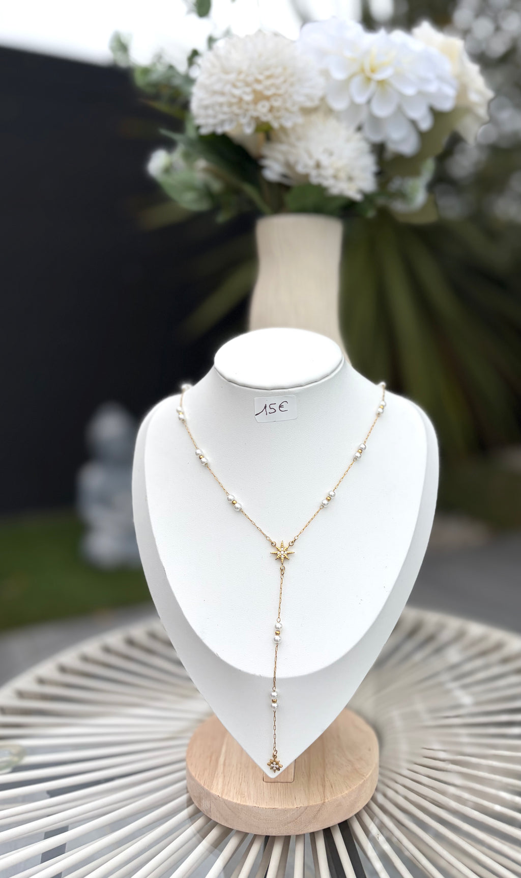 Collier Mary